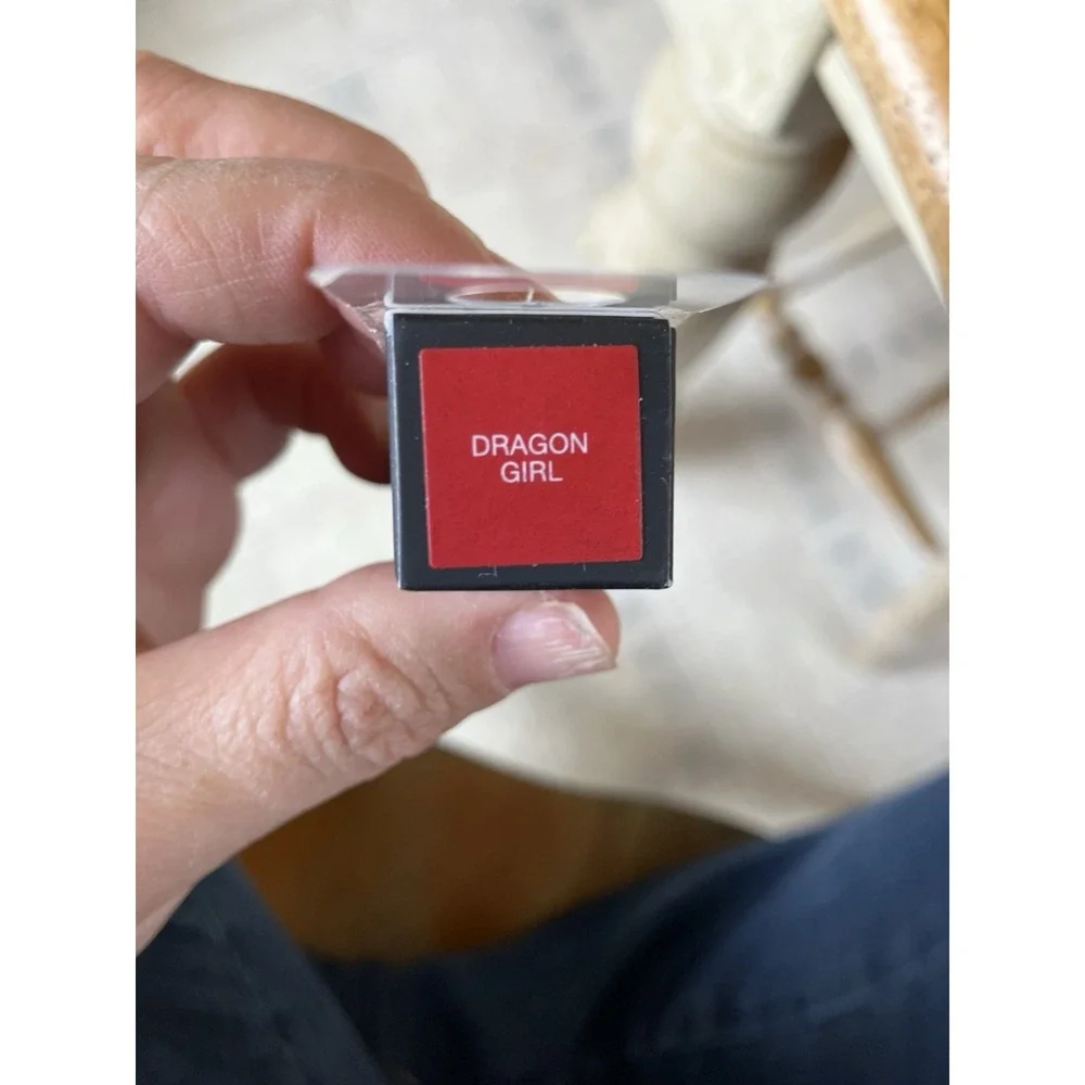 NARS air matte